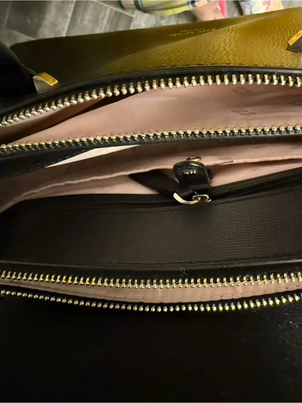 Brand New WOT!!  Kate Spade Black Pebbled Leather Shoulder Bag with Gold Logo
